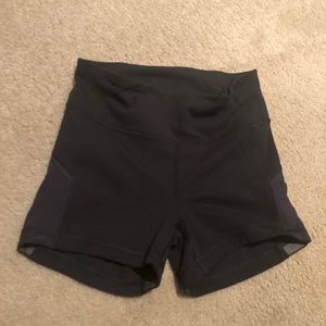 Lulu shorts